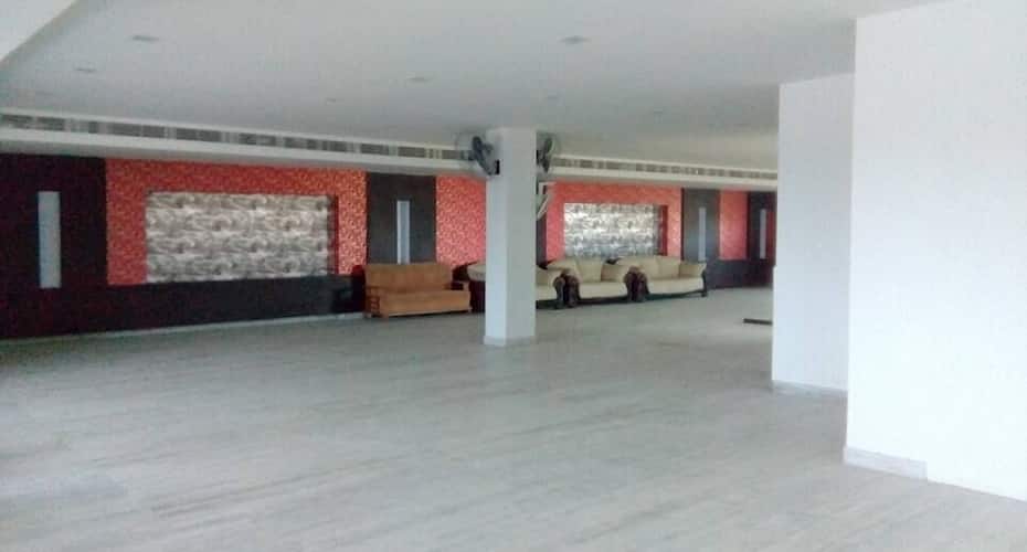 Hotel Sky Inn, Hissar 2